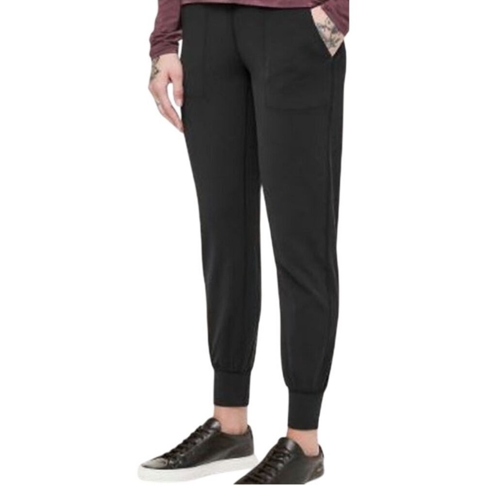 Lululemon Align Jogger *28" Black Size 6